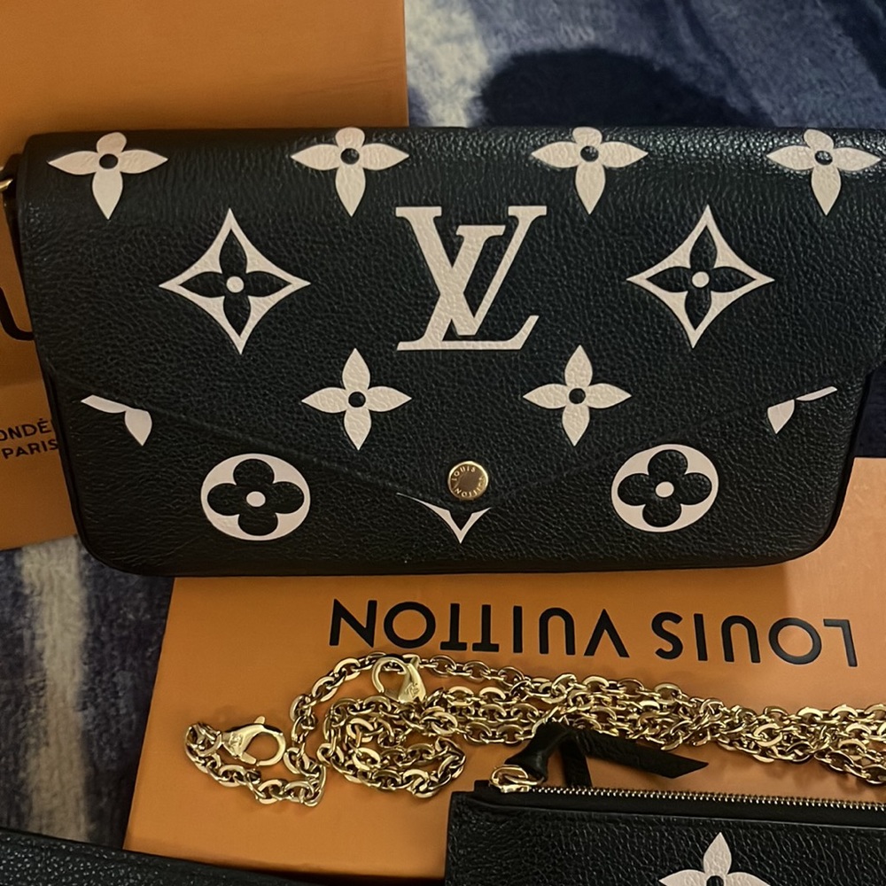 LV FÉLICIE POCHETTE
